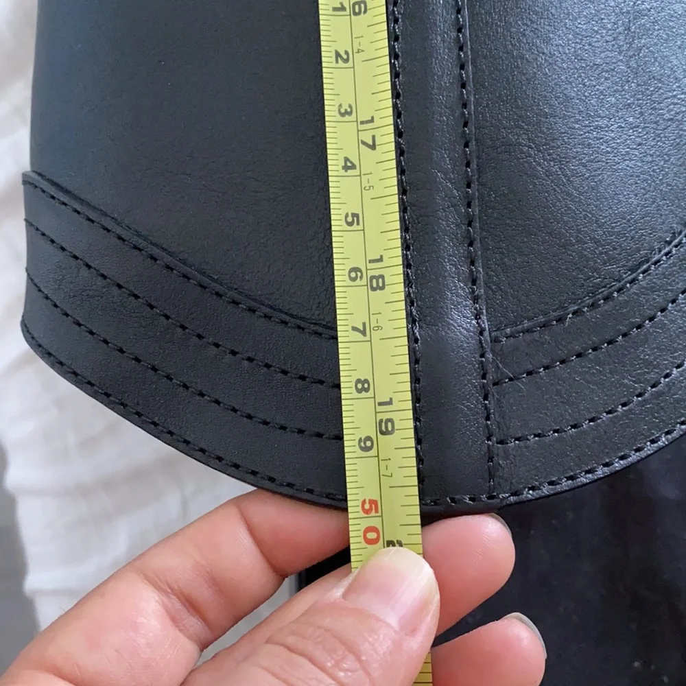 Authentic YSL - Picture 10 of 11